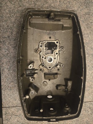 1976 Johnson 4 HP Sea Horse Cowl Engine Cover Lower Pan