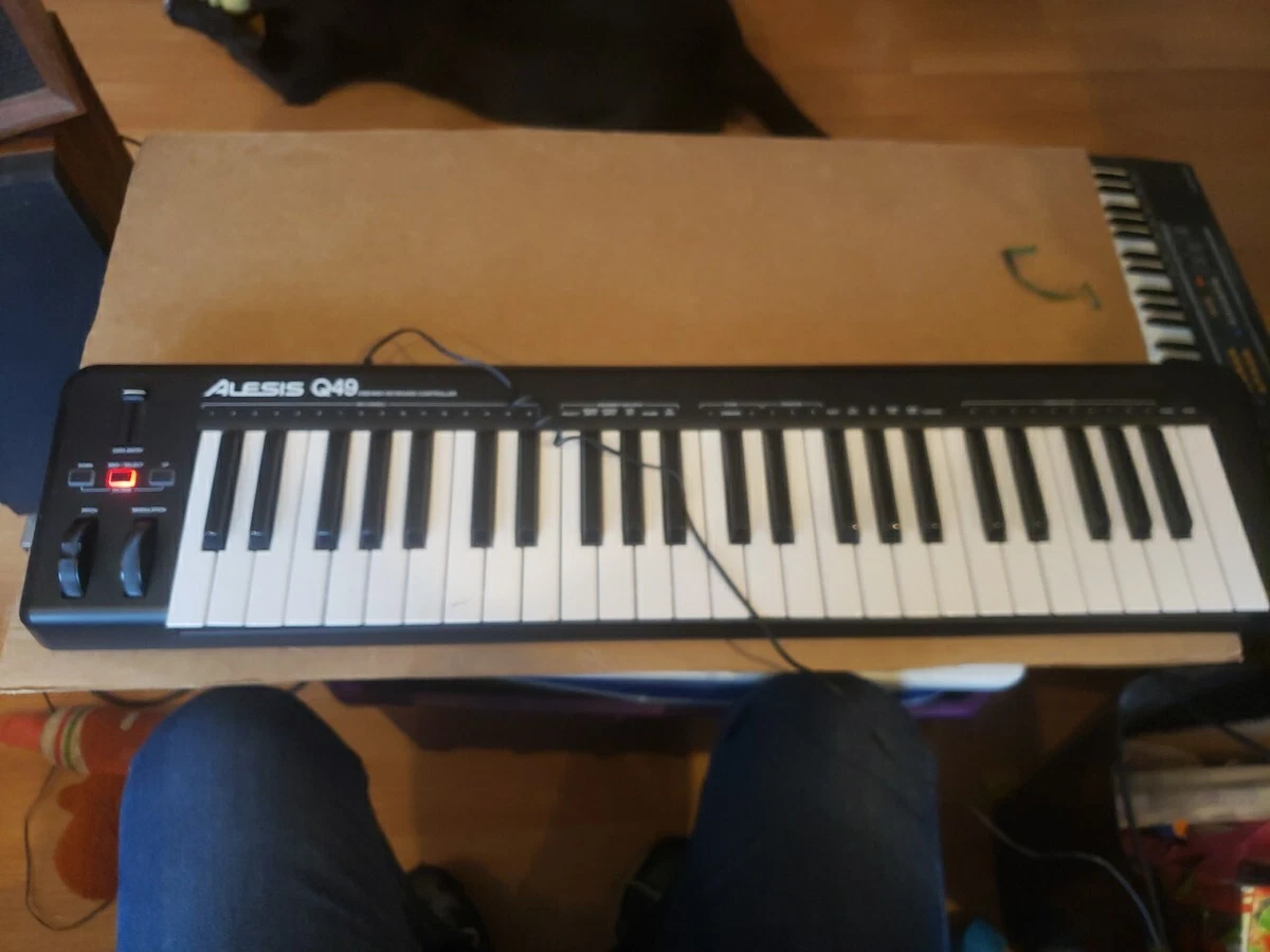 Alesis Q49 Usb/midi Keyboard Controler