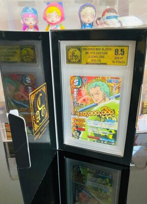 Roronoa Zoro 2014 Bandai Made in Japan One Piece Card Game Rare Foil R34/54