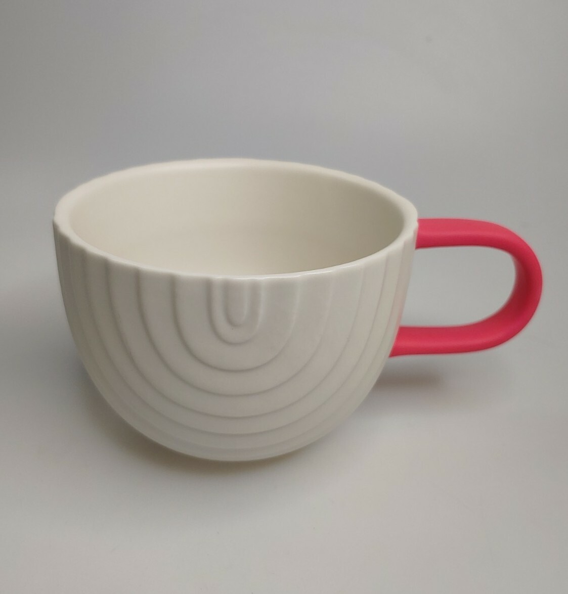 Starbucks Coffee 2018 Valentine's Mug Cup White Pink Handle Rainbow 12oz
