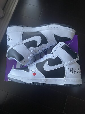 Size 9.5 - Supreme x Nike‎ Dunk SB High By Any Means Stormtrooper Nike x Supreme Dunk High SB By Any Means Stormtrooper Size 9  main image 2