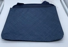 Thirty One Navy Cross Pop Oh-Snap Pocket 067F
