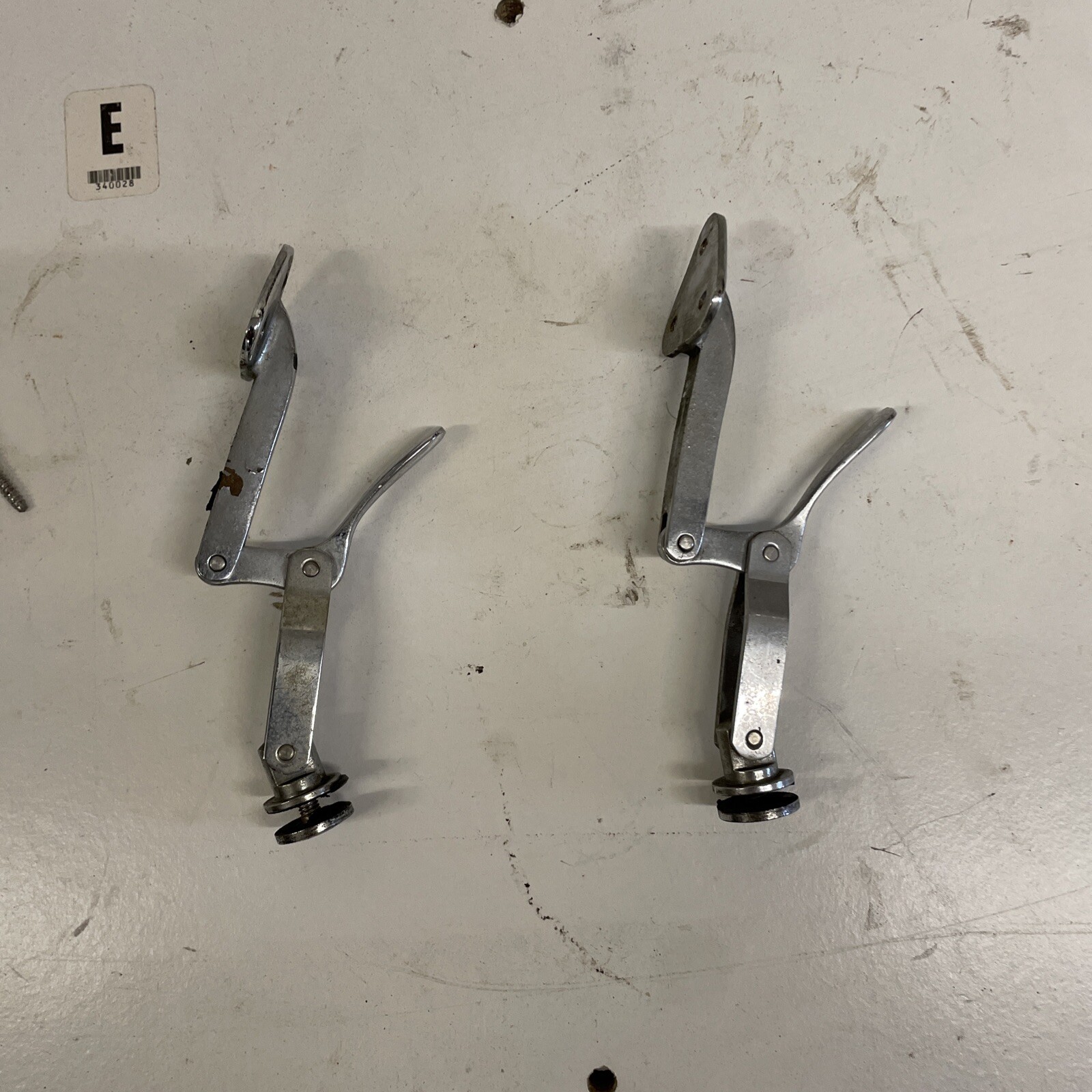 Ferrari 330 Right And Left Window Latches