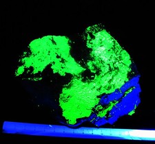 Minerali  cristalli VERDI  fluorescenti , Assuncao Mine Adelia Nova  Portogallo