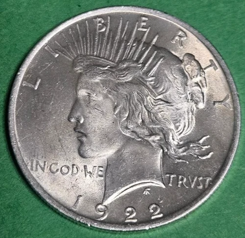 1922 P Peace Dollar Silver in AU ++ Condition US Coins $1 plus *Free Shipping*