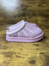 UGG PINK TAZZ SUNWAVE SUEDE PLATFORM SLIPPERS, US 2