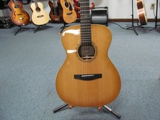 Alvarez LF70e Laureate Series Folk/OM Acoustic-electric Guitar - Daybreak