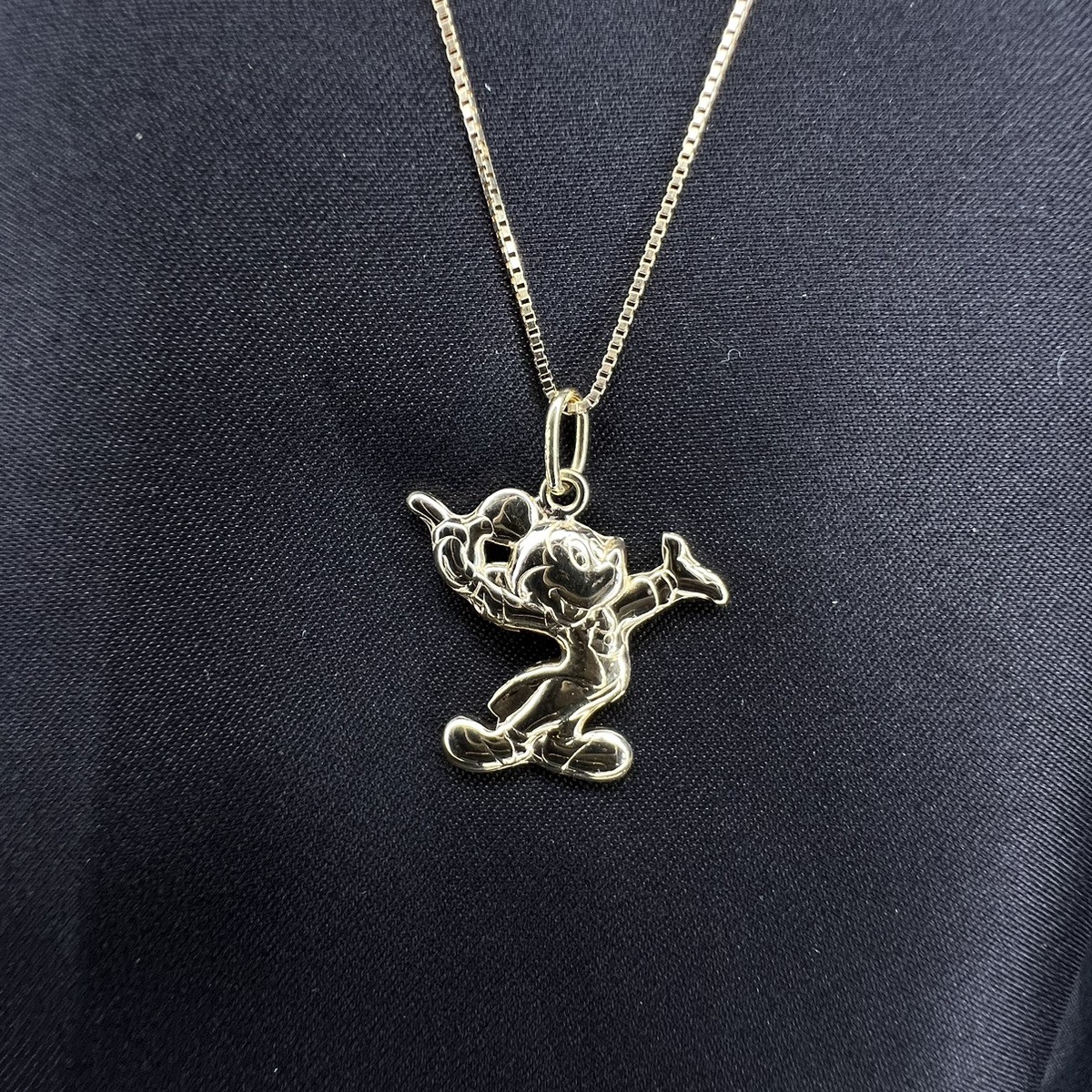 DISNEY SOLID 18K YELLOW GOLD MICKEY MOUSE PENDANT… - image 1