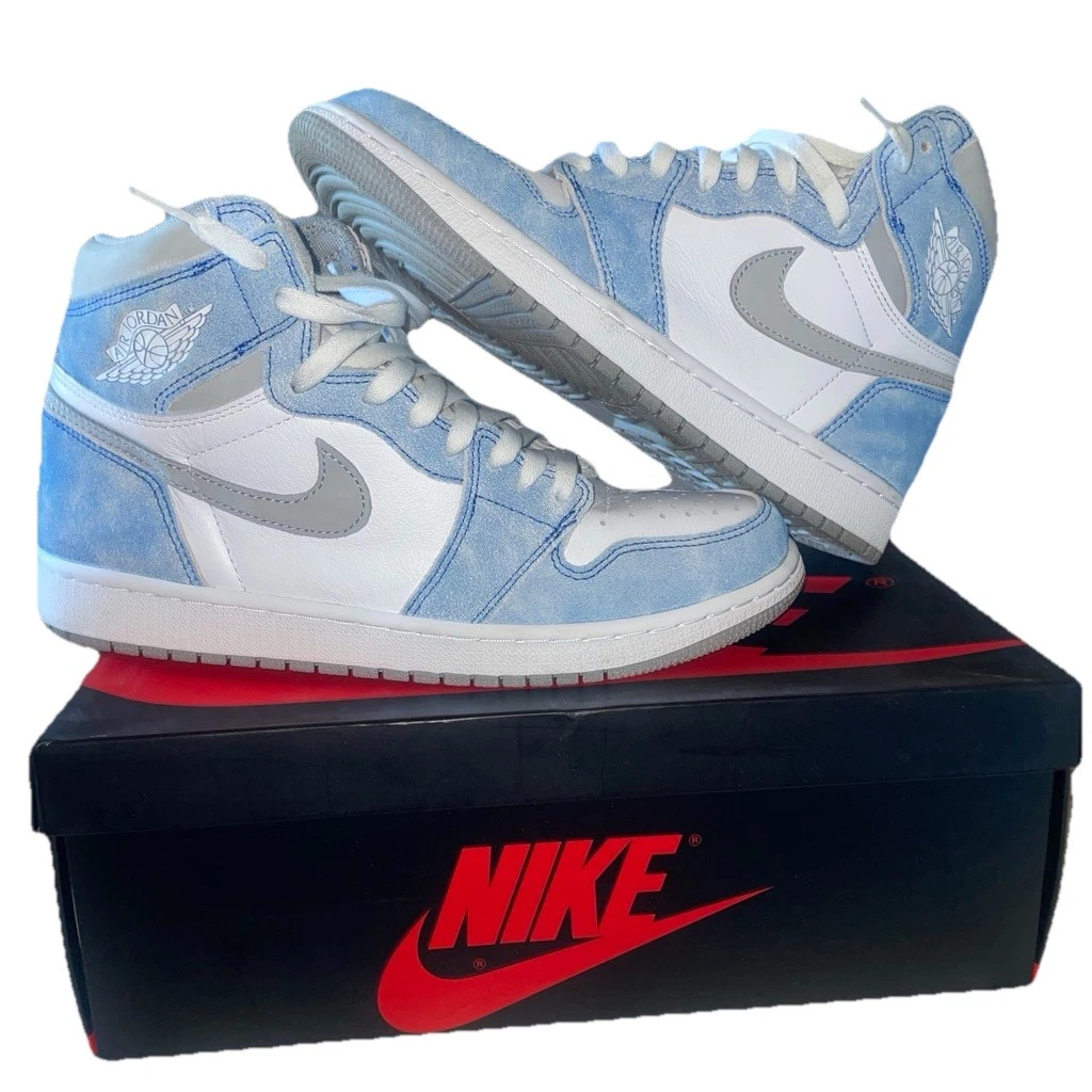靴 Nike Air Jordan 1 High OG Hyper  Jordan 1 Retro OG Hyper Royal for Sale | Authenticity Guaranteed