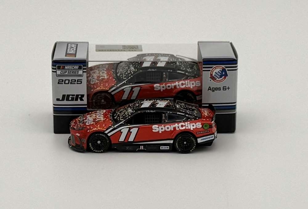 2025 DENNY HAMLIN #11 Sport Clips Darlington Win 1:64 Nascar