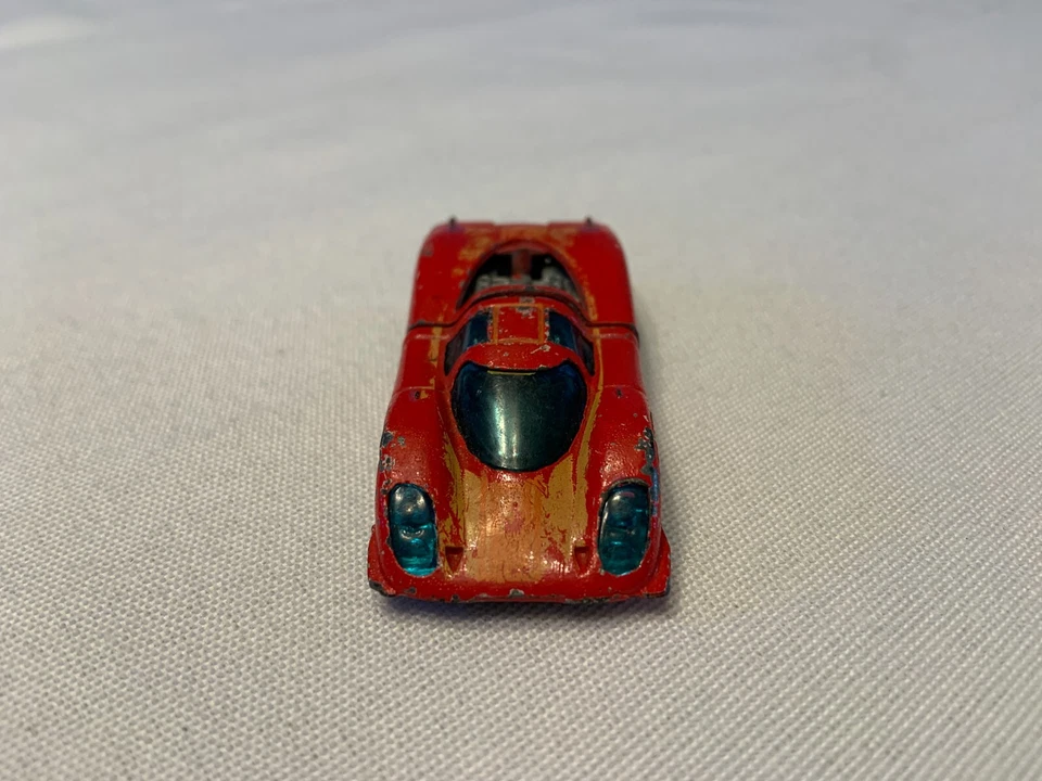 1974 Hot Wheels Redline Flying Colors Porsche 917 Alternate Red Metal Base - Image 3 of 4