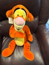 Mattel Tigger Jumbo Plush 21" Standing Winnie Pooh Stuffed Animal Tiger Disney