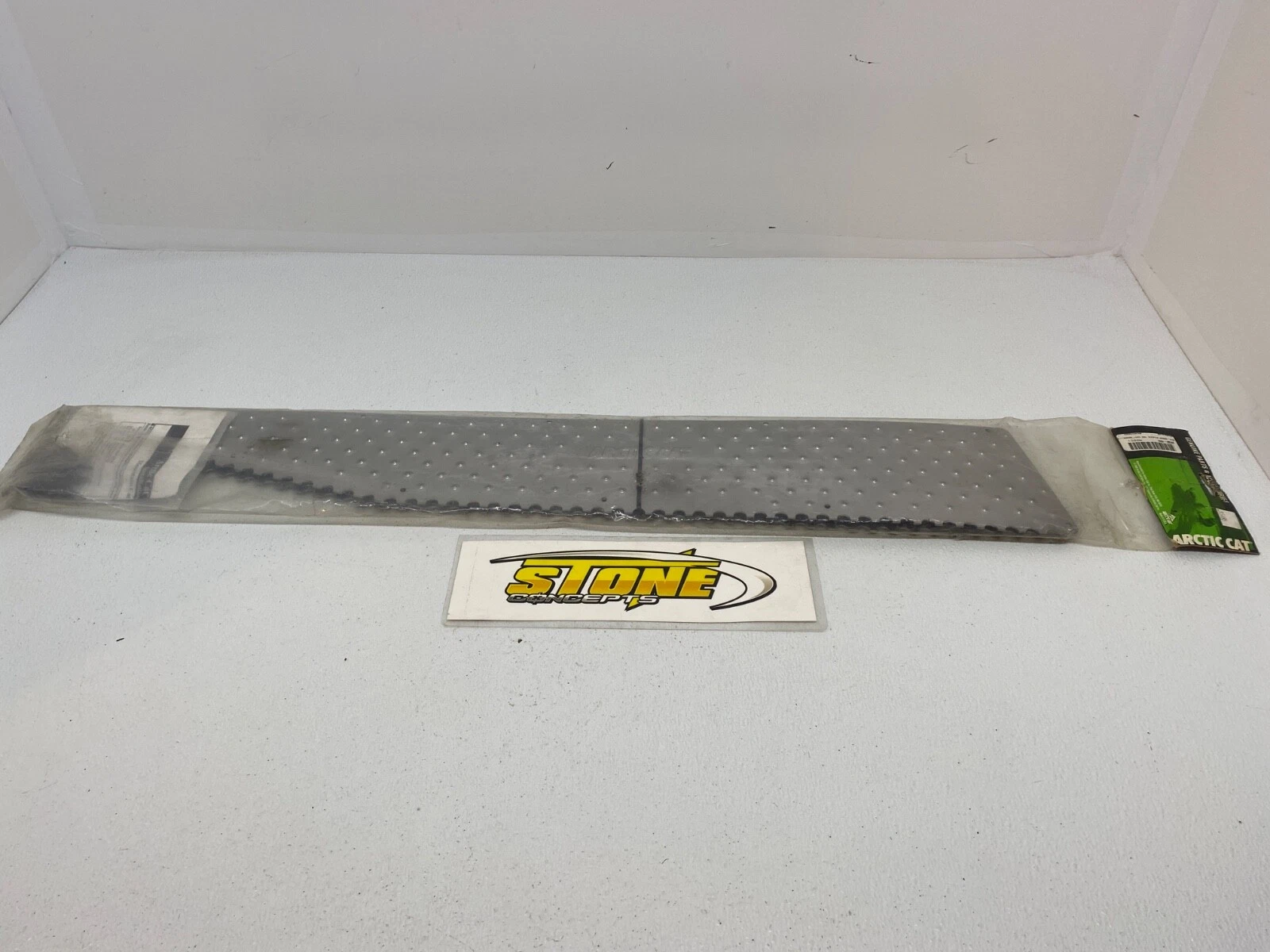 Arctic Cat ZL 600 800 2002-2003 OEM Running Board Grip Plate