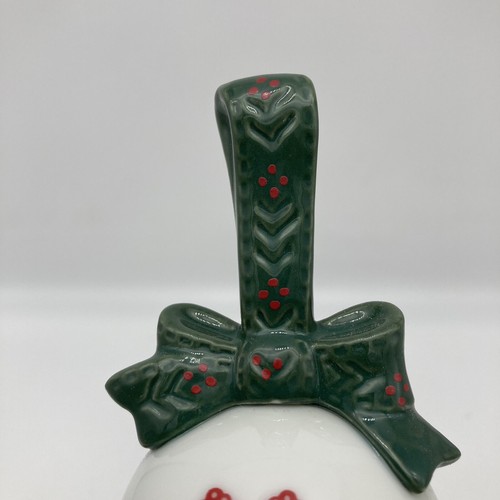 "Campana de Navidad de cerámica vintage AVON 1990 ratones acurrucados en el sofá, 5,5""" - Imagen 4 de 5