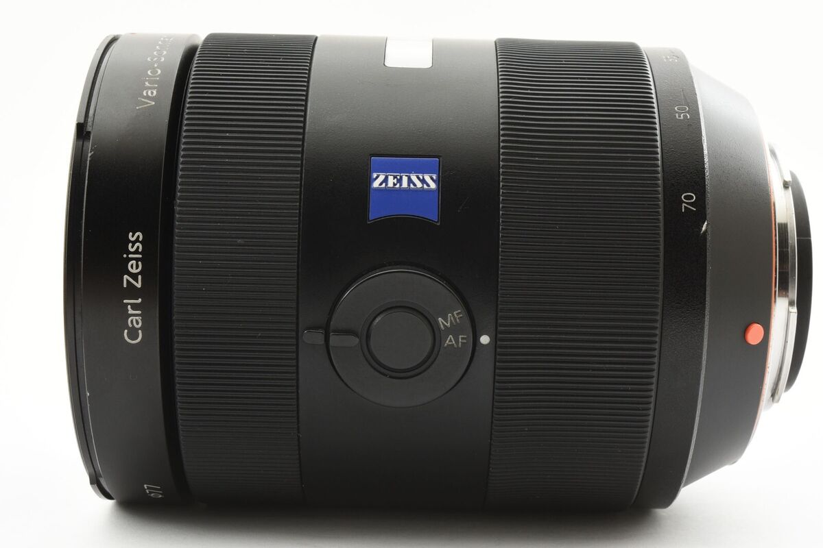 SONY Vario Sonnar T* 24-70mm f/2.8 ZA SSM SAL2470Z [Near SONY Vario Sonnar T* 24-70mm f/2.8 ZA SSM SAL2470Z [Near