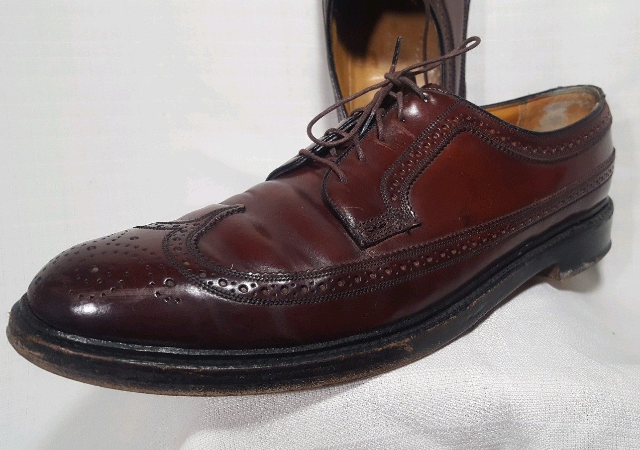 Florsheim Royal Imperial Shell Cordovan Long Wing Tip V Cleat Sz 11.5 Burgundy Scarpe classiche da uomo Florsheim Royal Imperial Shell Cordovan Long Wing Tip V Cleat Sz 11.5 Burgundy Scarpe classiche da uomo