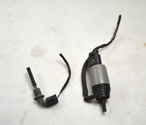 03-11 BMW E90 E91 E92 335XI WINDSHIELD WIPER FLUID PUMP 6934159 OEM E60 ...