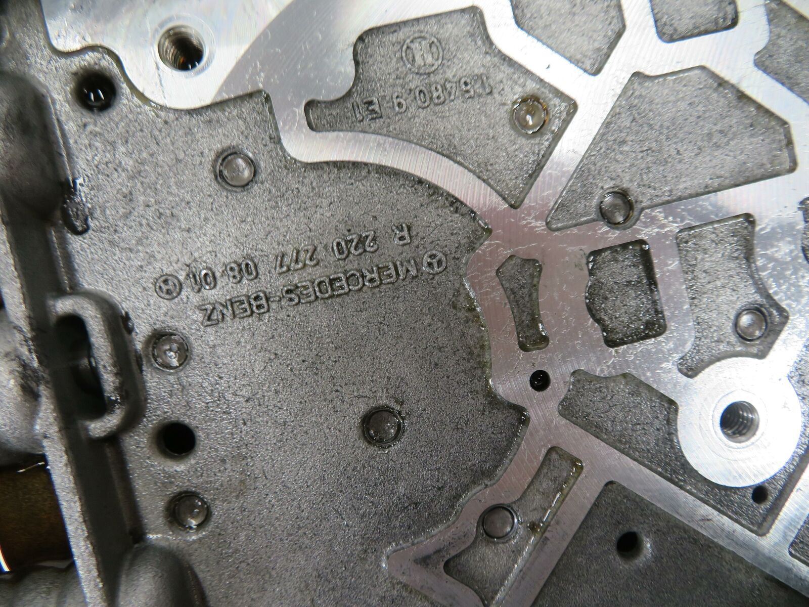 0709 MERCEDES GL320 ML320 (X164 W164) 722.9 TRANSMISSION VALVE BODY