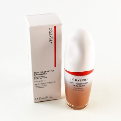 Shiseido Revitalessence Skin Glow SPF30 Foundation 430 CEDAR - Size 30mL / 1 Oz.