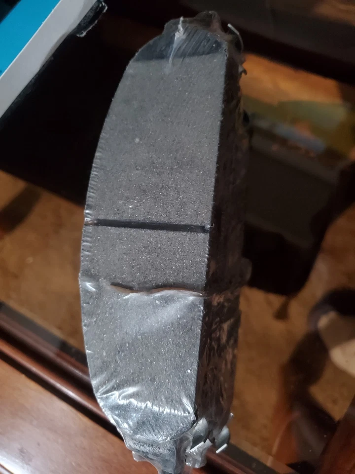 Pastillas de freno de cerámica R1 Concepts R1C-SLV-3-LRG Foto 3 de 4