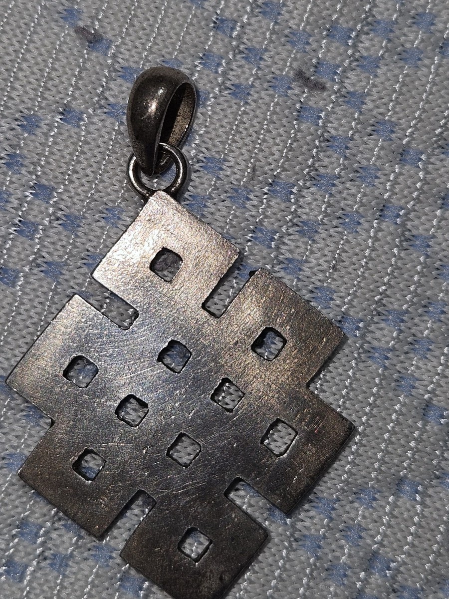 Silver Endless Knot Turquoise Inlay Pendant View 4