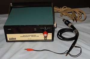 Heathkit Heath Schlumberger Frequency Counter SM-118A & Cable -  Powers on