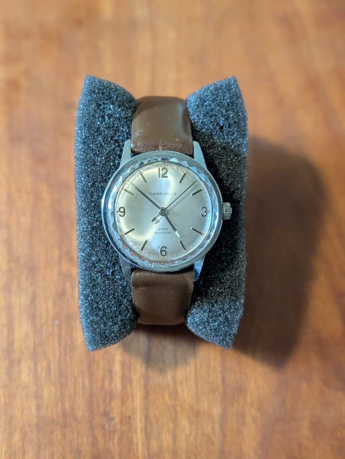 VTG Caravelle Silver Dial Mens Manual Wind Watch Runs Well