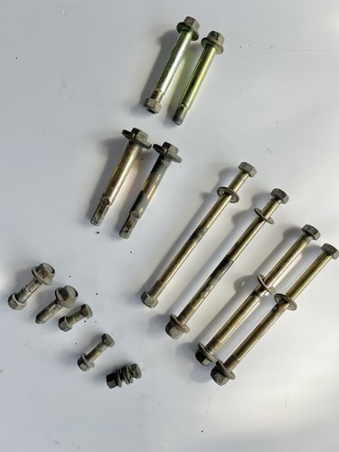 84-89 Nissan 300ZX Z31 Differential-Subframe Mounting Hardware M/T Control Arm - 第 1/10 張圖片
