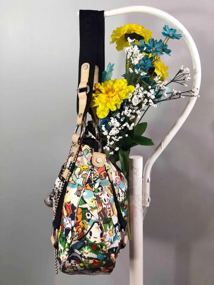 Bolso de hombro LESPORTSAC X TOKIDOKI Vacanze Winter Wonderland Gioco Foto 3 de 4