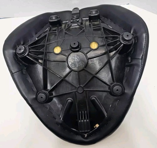 Harley Davidson FXBB Street Bob Softail Solo Seat 2018-2020 OEM ~ Black - Picture 9 of 15
