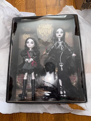 Brand New Monster High Skullector Addams Family Doll Two-Pack