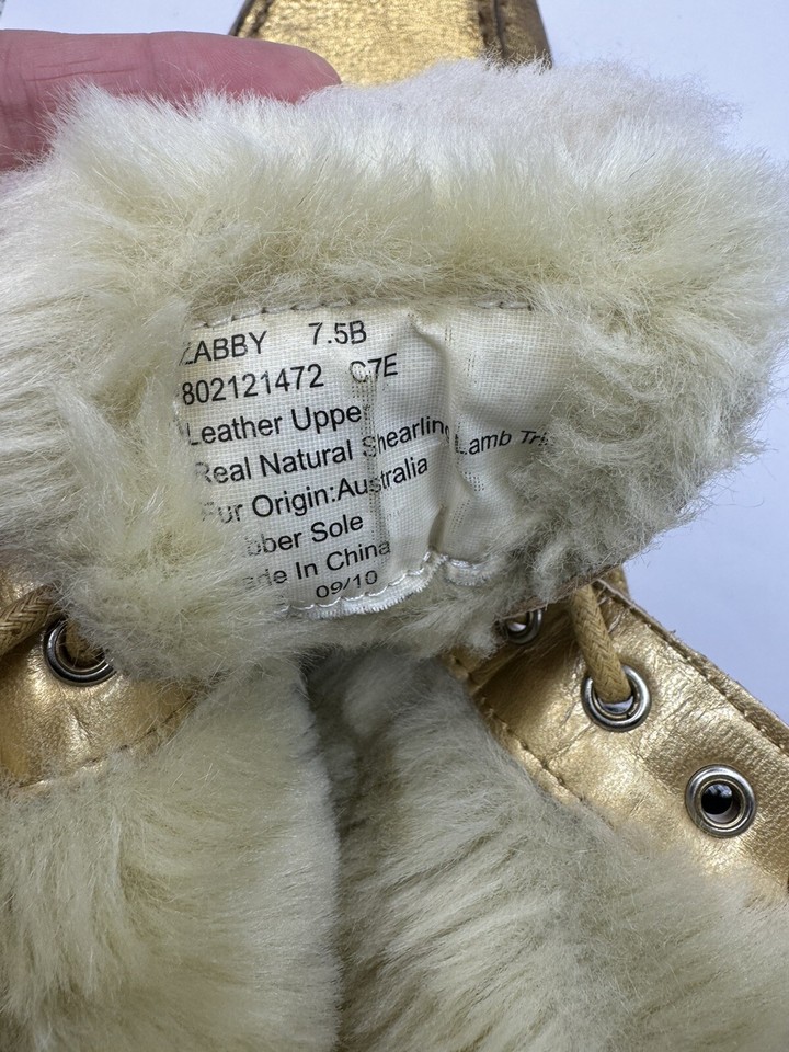 Ralph Lauren Zabby Sz 7.5B Womens Snow Boots Gold Flaked w/Australian