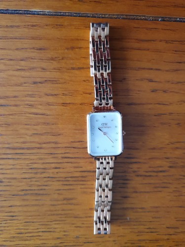 Daniel Wellington Quadro Lumine 5 Link Melrose Watch, Real Mother of Pearl Dial - Picture 15 of 22