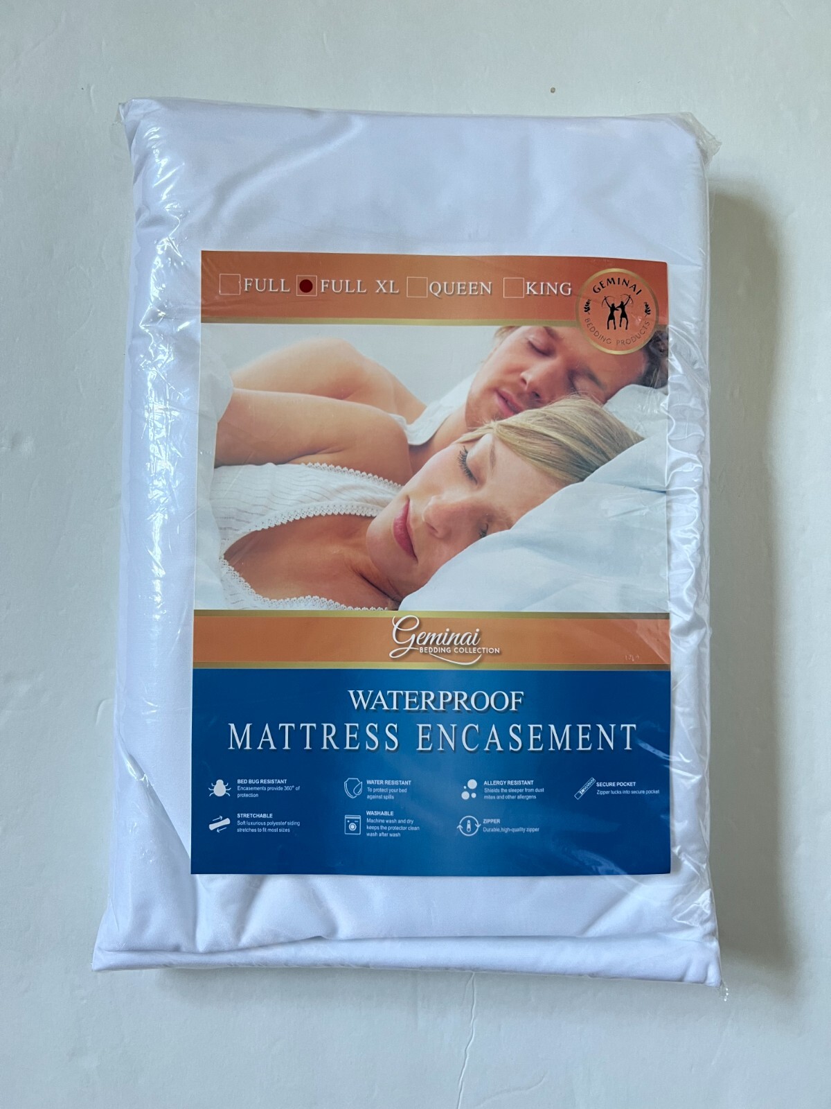Mattress Protector Waterproof Zippered Encasement - FULL XL - NEW-image