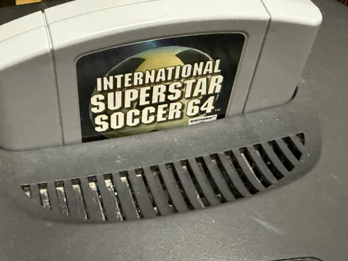 International Superstar Soccer 64 (Nintendo 64, 1997)N64 Cartridge Tested WORKS