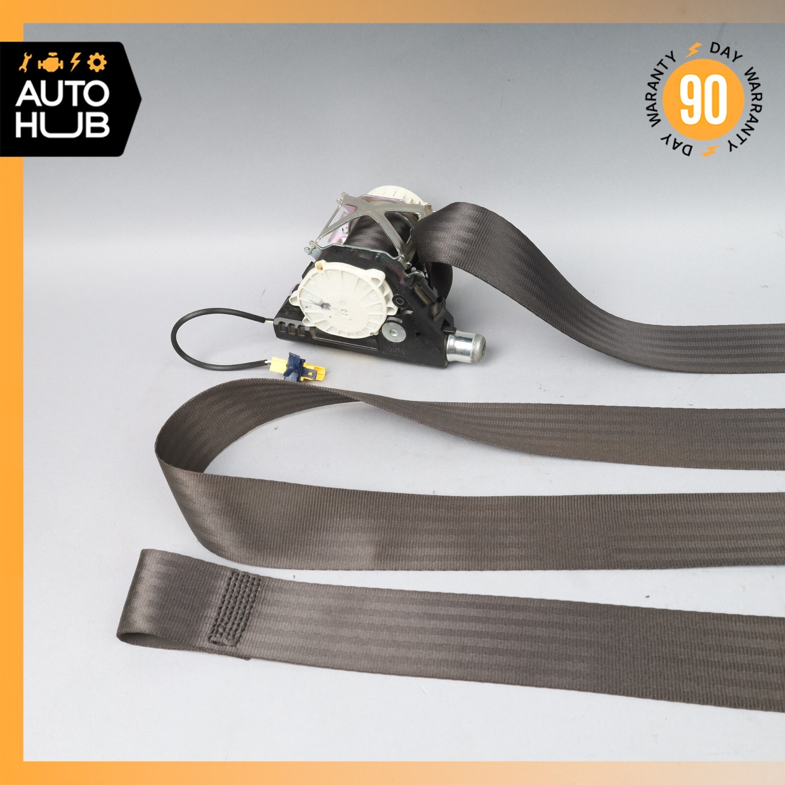 08-18 Maserati GranTurismo M145 Coupe Front Right Side Seat Belt Black OEM