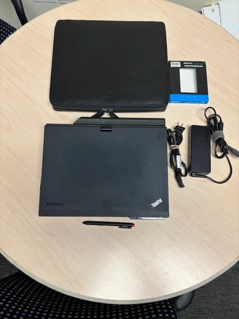 Tablet Lenovo ThinkPad X230 – i5 @ 2.6 GHz / 16GB RAM / 512GB SSD – Win11 - Dock Foto 2 de 4