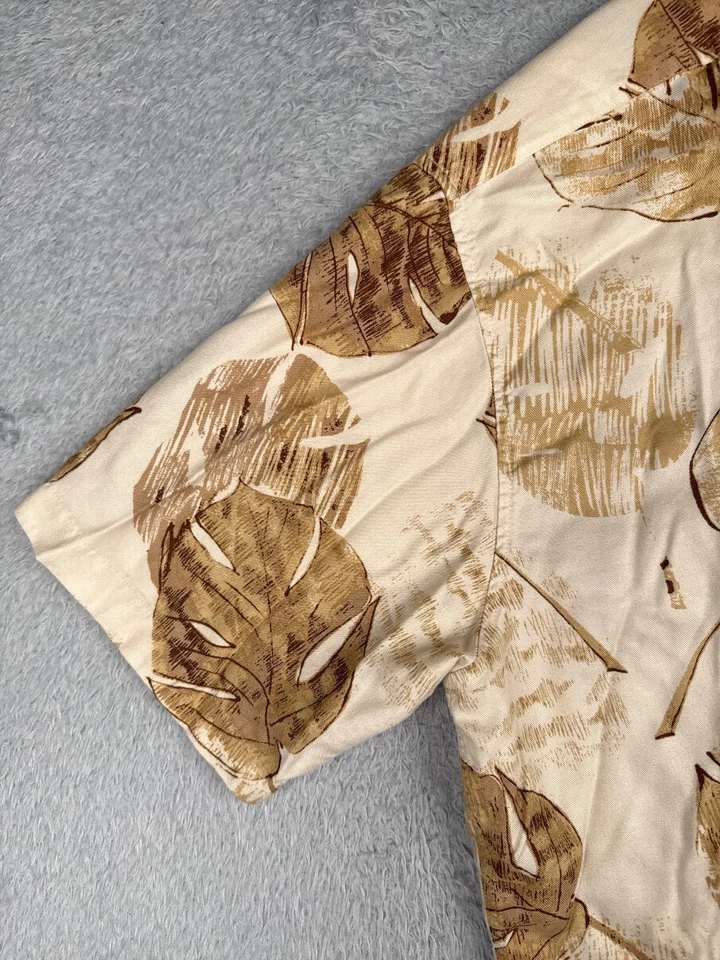 John Henry Shirt Men 2XL XXL Beige Floral Hawaiian 100% Rayon Short Sleeve - Image 3 of 4