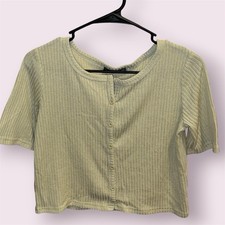 DAZY Women s Ribbed Knit Crop Top Sage Green Button Front Short Sleeve Large