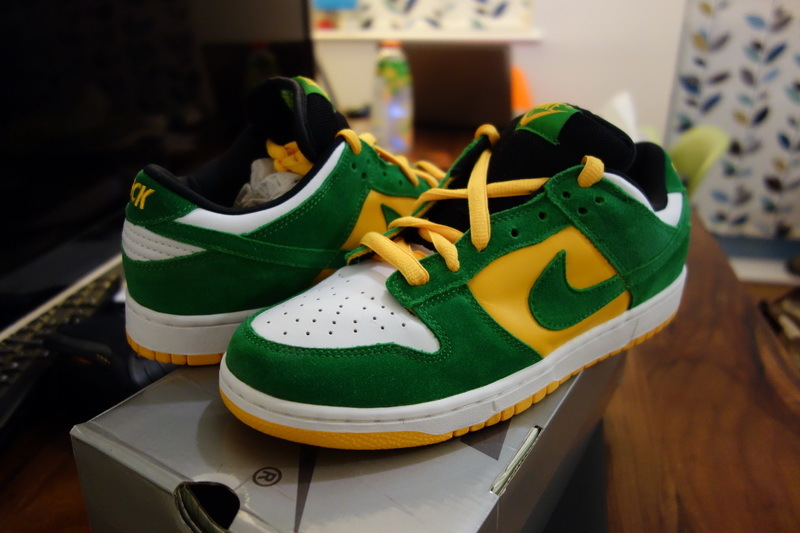NIKE DUNK LOW PRO SB BUCK UK8.5 US9.5 DS jordan fear bel moon frag dsm max pushe NIKE DUNK LOW PRO SB BUCK UK8.5 US9.5 DS jordan fear bel moon frag dsm max pushe