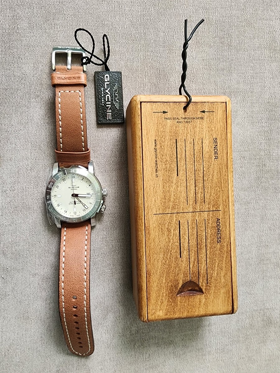 Glycine GL0067 Airman Contemporary Men 42mm Brown Leather Sapphire