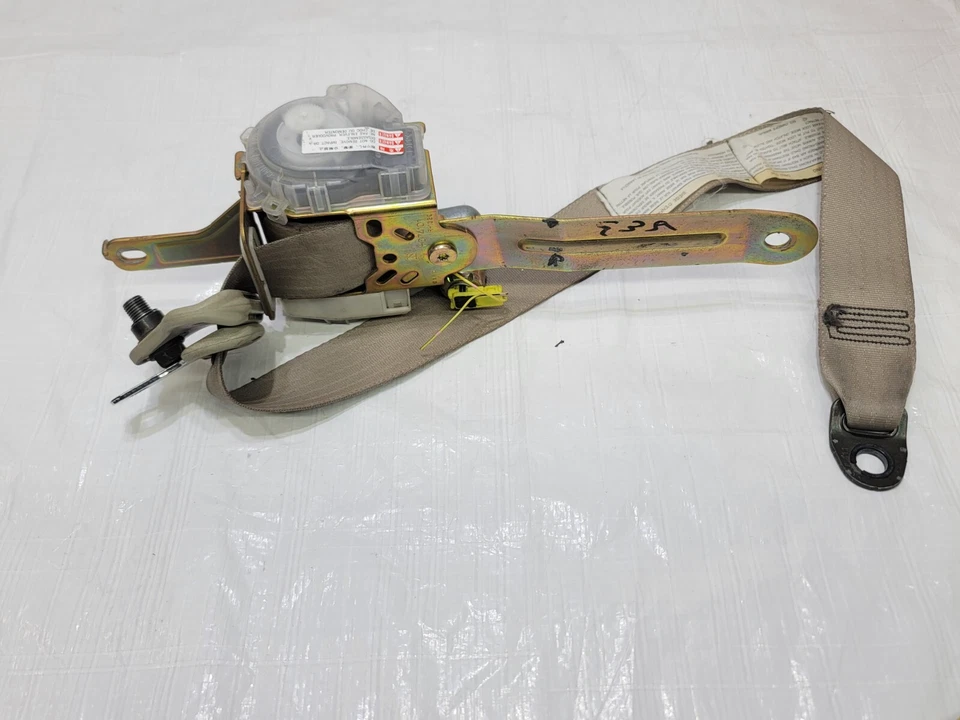 2003-2004 Infiniti G35 Seat Belt Front Right Passenger Side OEM 7K3020-P - Изображение 4 из 4