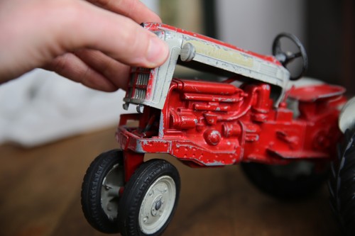 Vintage Hubley Ford 961 Powermaster Tractor 1/12 diecast Model Farm Toy - Picture 9 of 14