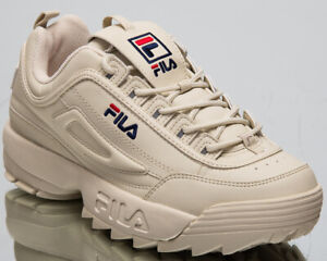 white fila chunky shoes