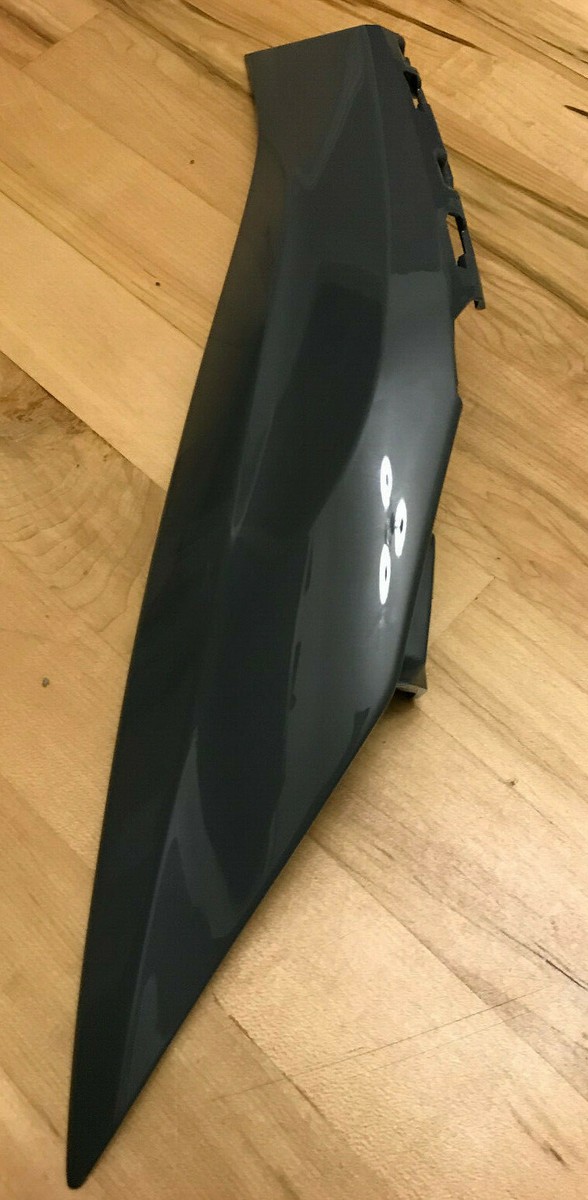 Lucjferページ Kawasaki ZX10R / RR Seat Cowl R/H Gloss Grey 2019 OEM P/N 36001