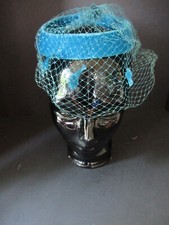 Vintage 1940s open pillbox hat with netting turquoise blue velvet leaf details