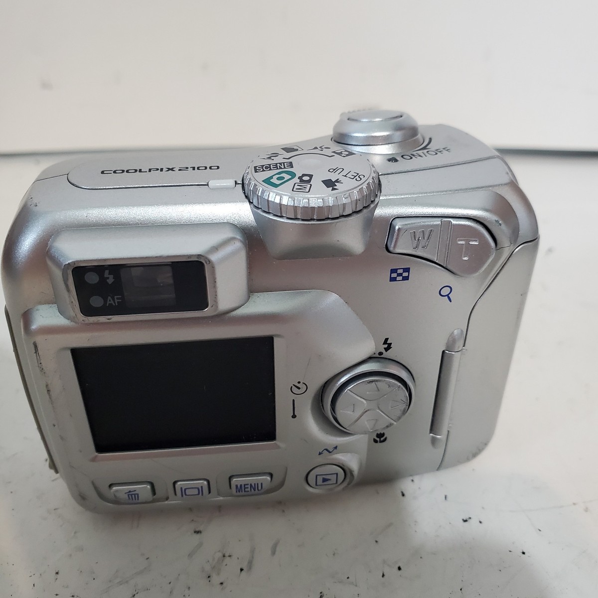 Nikon COOLPIX 2100 2.0MP Digital Camera Silver UNTESTED | eBay