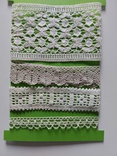 Vintage alte Bortenreste in Häkeloptik, cremefarben, bis zu ca. 9,5 cm breit