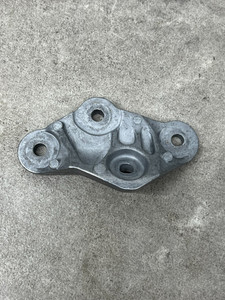 Original BMW Universal Getriebe Halterung Stütze 6861571