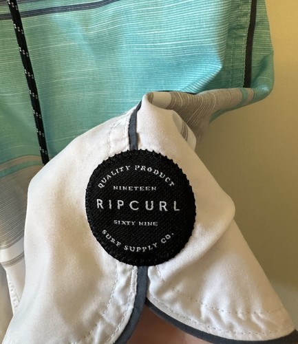 Rip Curl Striped Board Shorts Swim Trunks Drawstring Cargo Pocket Size 32 - Picture 4 of 18